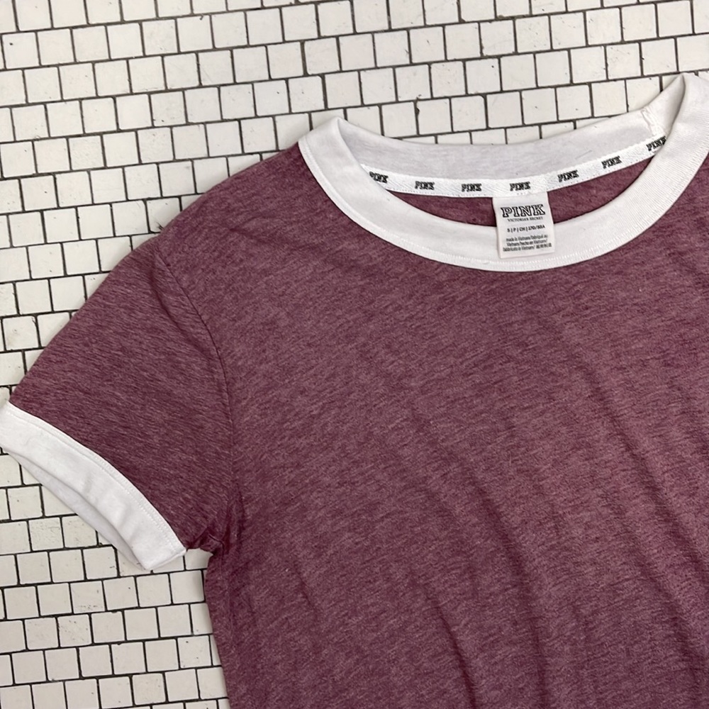 Pink tshirt - Picture 3 of 3